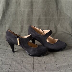 Bandolino Black Mary Jane Heels